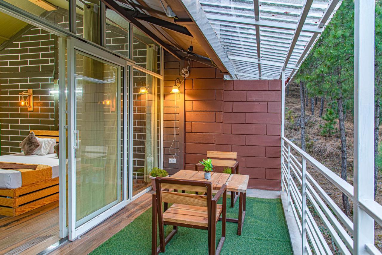 The Hillcrest Paradise Kasauli Exterior photo